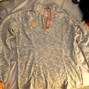 Mizuno quarter zip up